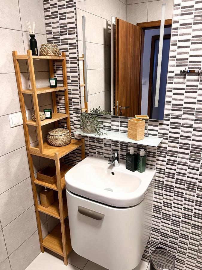 Luxury Apartments Panorama ドノヴァリ エクステリア 写真