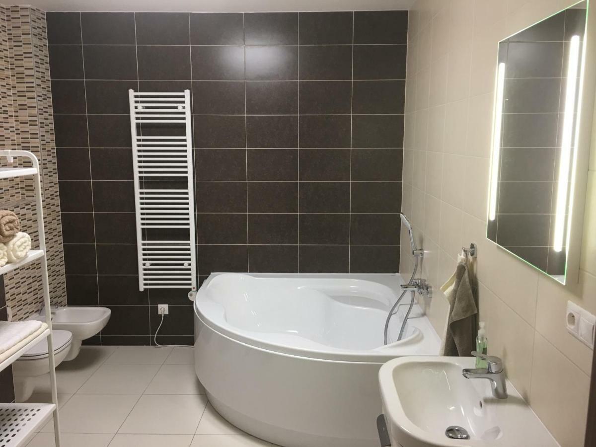 Luxury Apartments Panorama ドノヴァリ エクステリア 写真